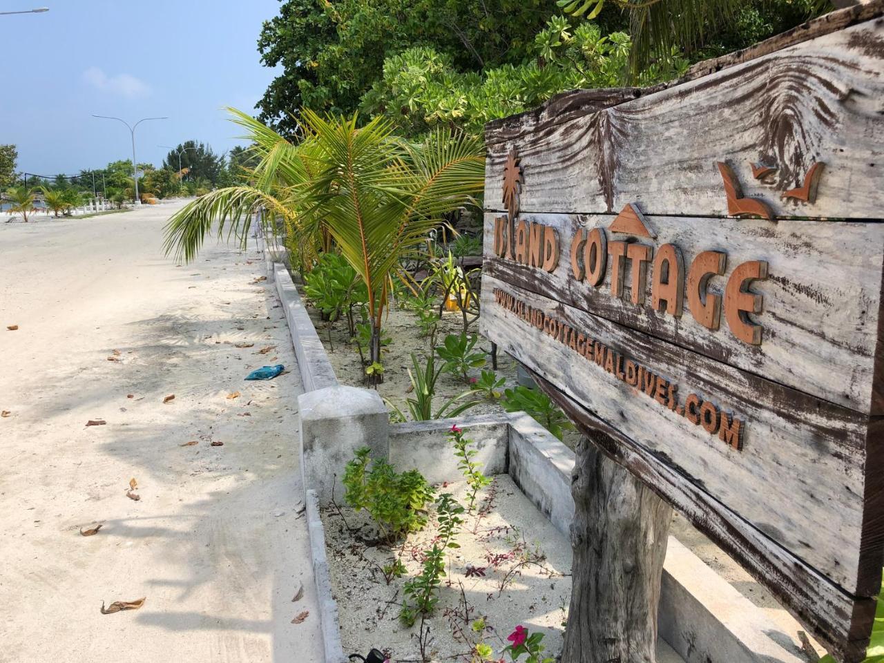 Island Cottage Maafushi Exterior photo